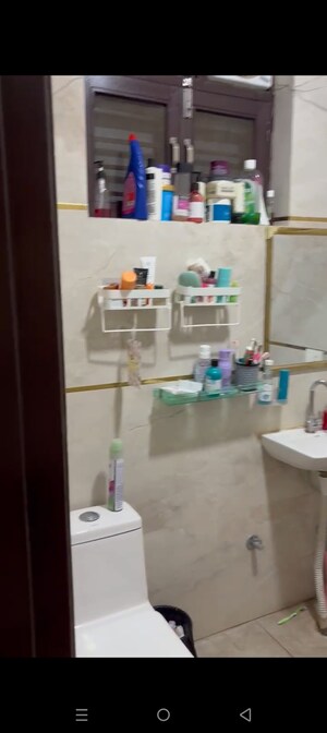 Bathroom in 1 BHK Builder Floor at Sector 23a – for Rent