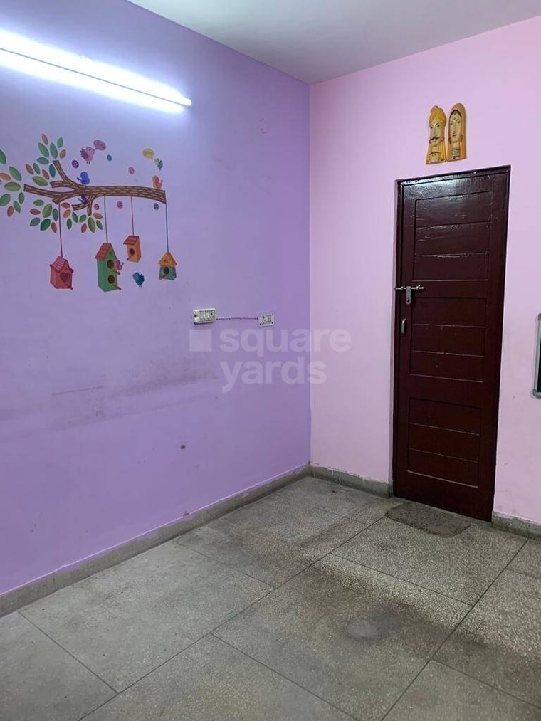 Room, sector 16b dwarka Studio 259 Sq.Ft. Apartment In Sector 16b Dwarka Delhi 9573030