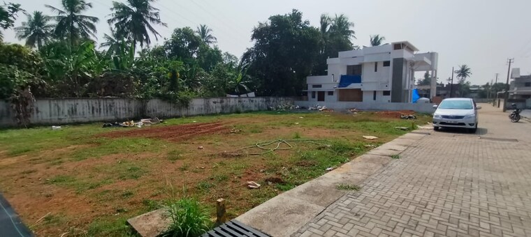 undefined, ollur  3484 Sq.Ft. Plot In Ollur Thrissur 9573165