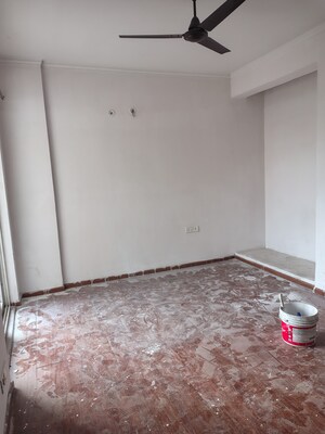 2.5 BHK Apartment For Rent in Amrapali Leisure Park, Amrapali Leisure Valley