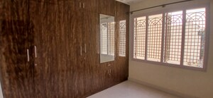 Room in 2 BHK Apartment at Rt Nagar – for Rent