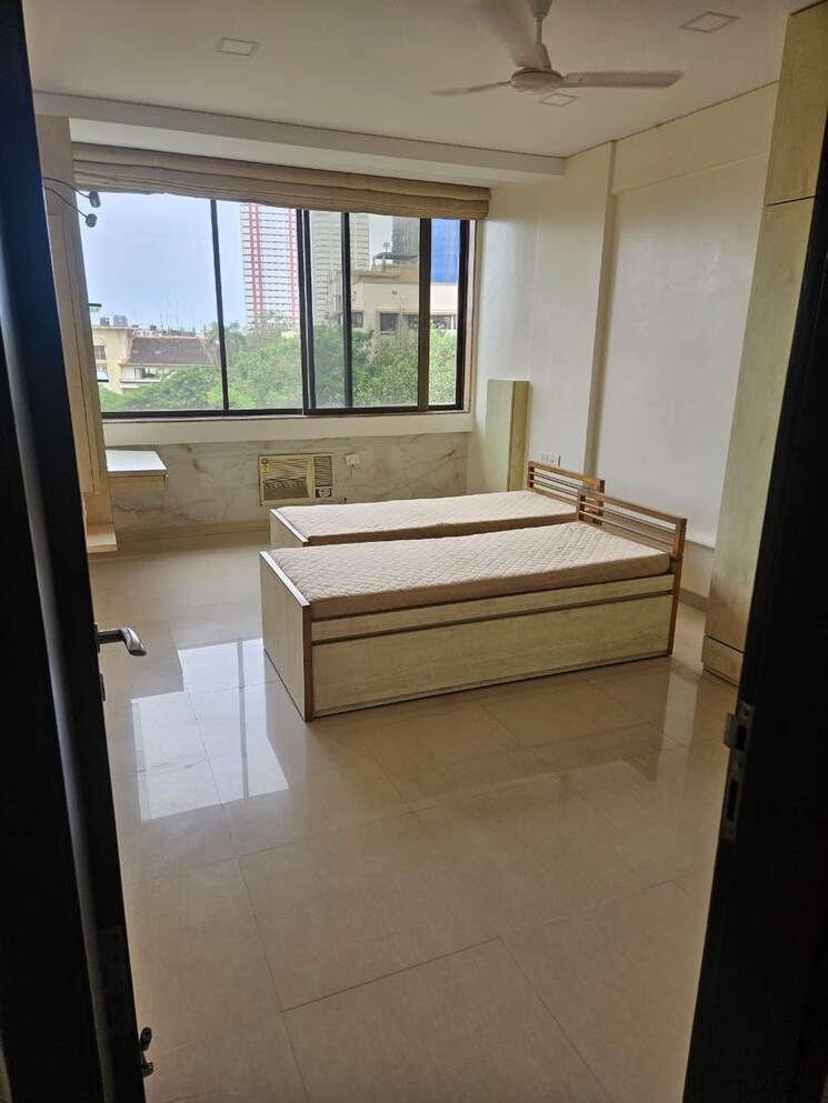 Bathroom, phi iv greater noida 3 Bedroom 1354 Sq.Ft. Builder Floor In Phi Iv Greater Noida Greater Noida 9573195