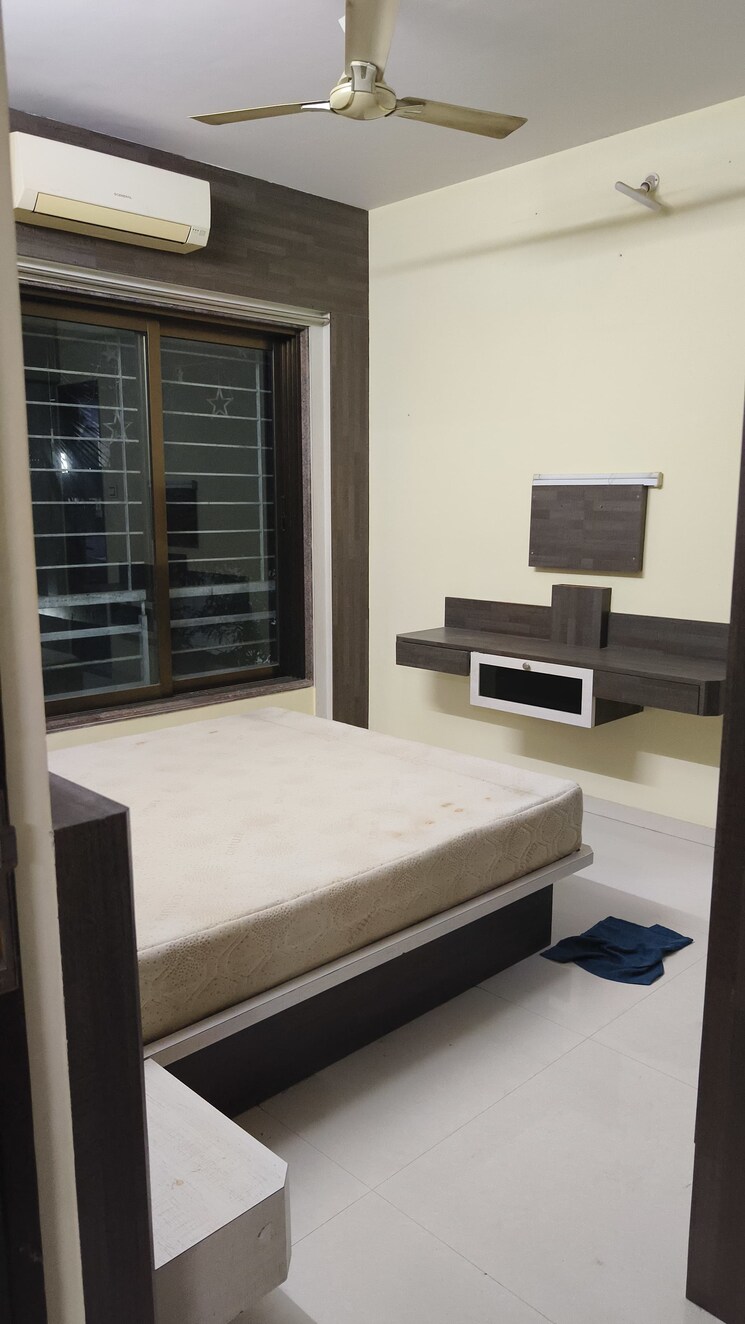 Bedroom, krishna-kalina-market 1 Bedroom 500 Sq.Ft. Apartment In Santacruz East Mumbai 9573211