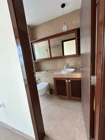 Bathroom in 2.5 BHK Apartment at Oberoi Realty Splendor, Andheri East – for Sale