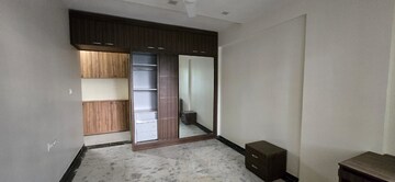 Room in 2 BHK Apartment at Dedhia Palatial Height, Powai – for Rent