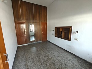 Bedroom in 1.5 BHK Independent House at Sector 9 Panchkula – for Rent