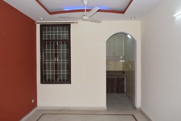 Building Lobby in 2 BHK Builder Floor at Mahavir Enclave 1 – for Rent