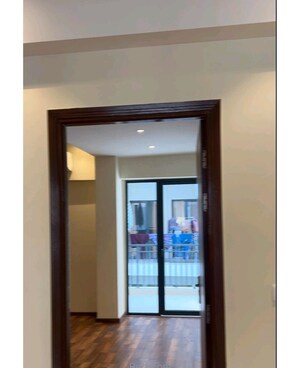 Room in 2 BHK Builder Floor at Suncity Vatsal Valley, Gwal Pahari – for Sale