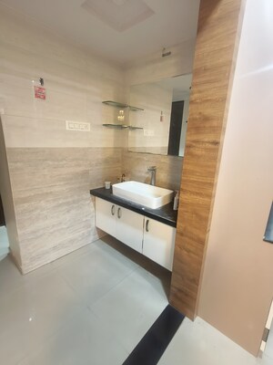 Bathroom in 1 BHK Apartment at Ashoka Marg – for Rent