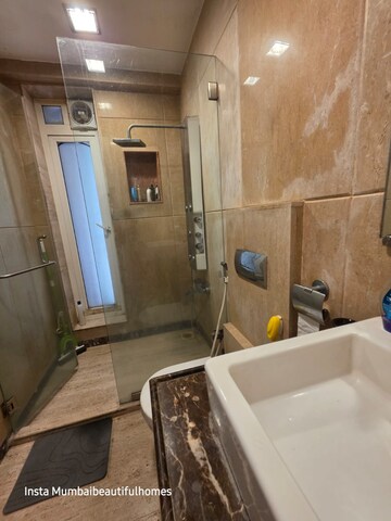 Bathroom in 4 BHK Apartment at White Lotus, Santacruz West – for Rent