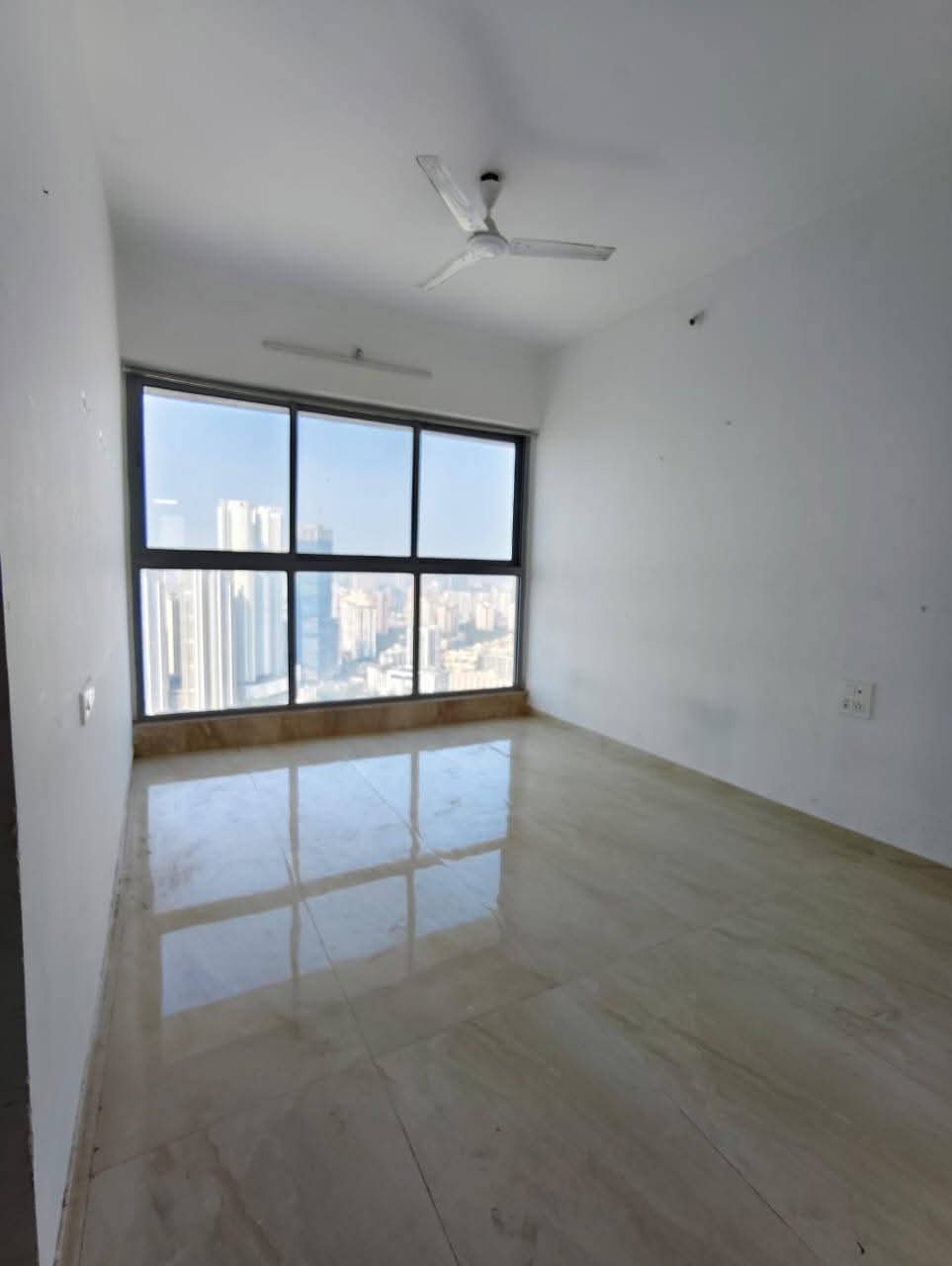 1 BHK Apartment For Rent in Raj White City