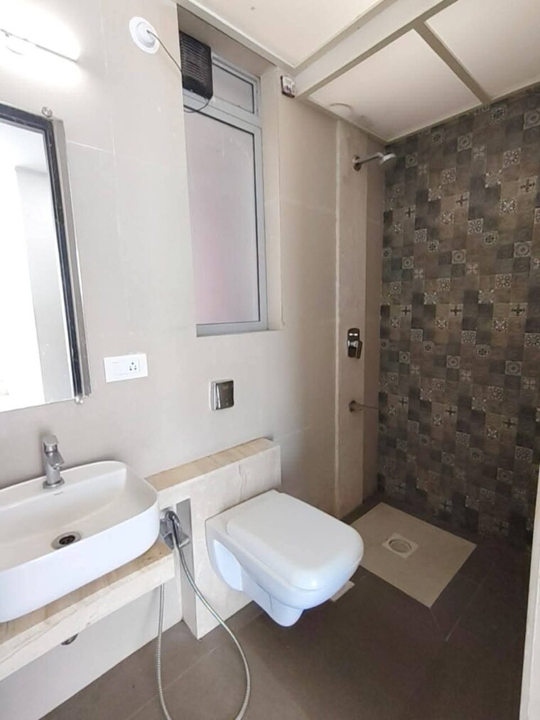 Bathroom, raj-white-city 1 Bedroom 479 Sq.Ft. Apartment In Kandivali East Mumbai 9573496