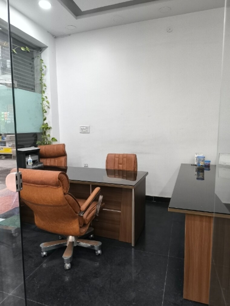 Team Area, dwarka Commercial Office Space 500 Sq.Ft. In Dwarka Delhi 9573525
