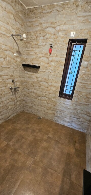 Furnished Amenities in 3 BHK Apartment at Banjara Hills – for Rent