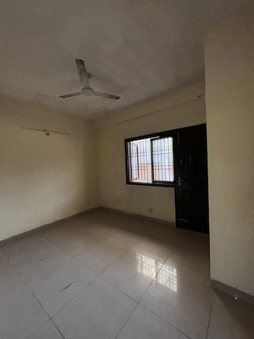 2 BHK Apartment For Rent in Wave Floors, Mahurali