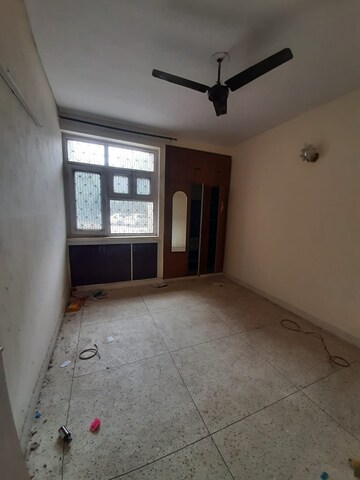 Room in 2 BHK Builder Floor at Dwarka – for Rent