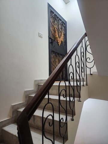 Staircase in 4 BHK Builder Floor at Vaishali Sector 2 – for Rent