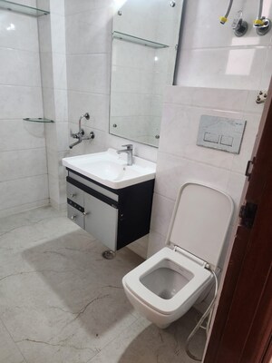 Bathroom in 4 BHK Builder Floor at Vaishali Sector 2 – for Rent