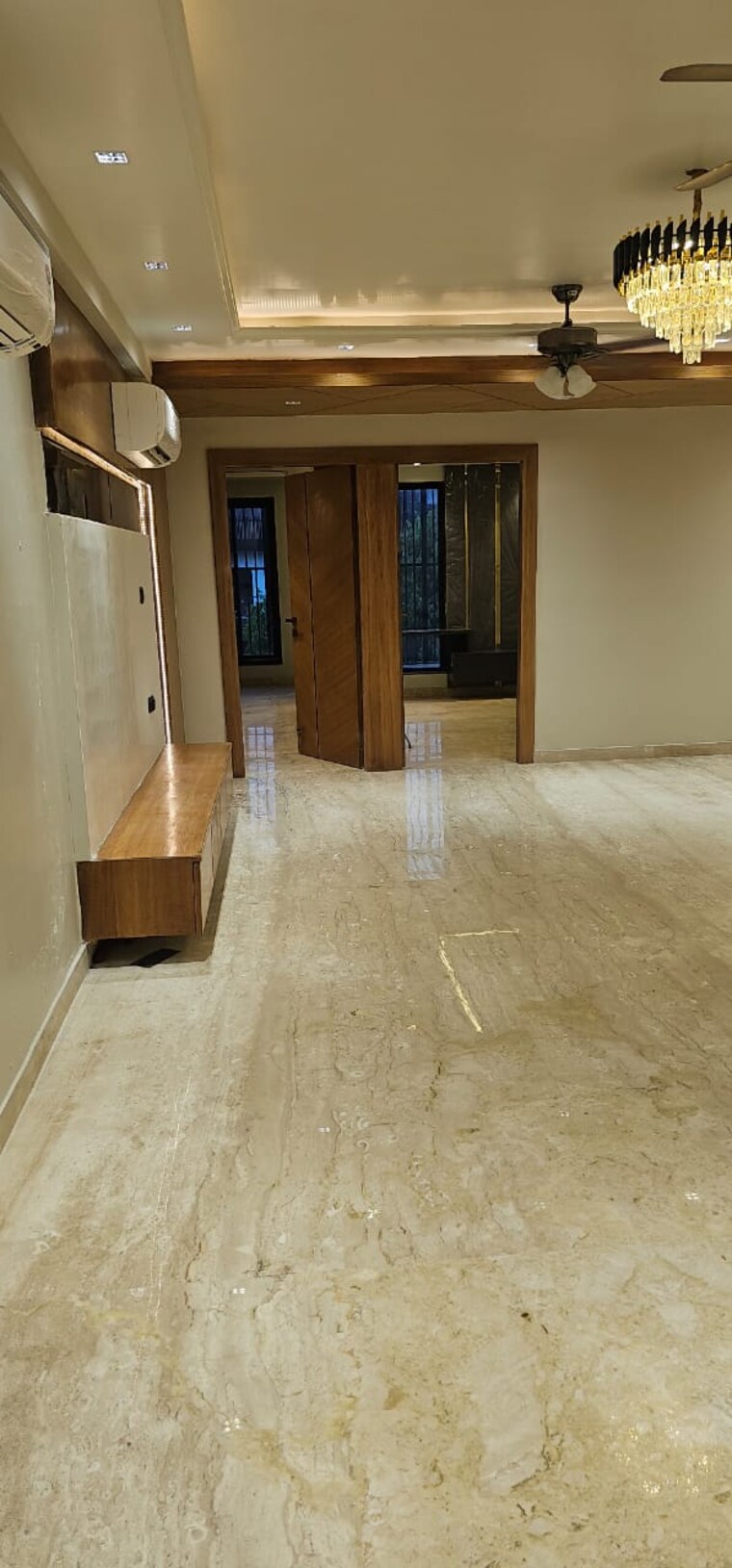 Room, dlf-royale-residences 3 Bedroom 1800 Sq.Ft. Builder Floor In Dlf Phase I Gurgaon 9573635