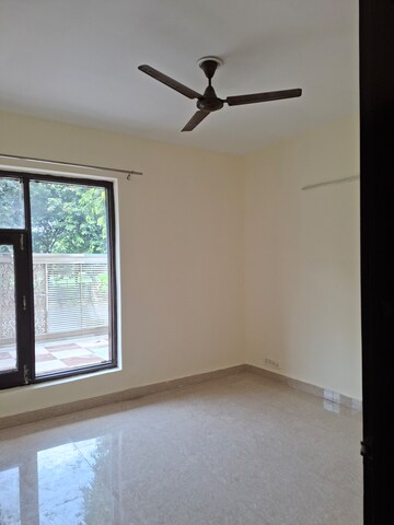 Furnished Amenities in 3 BHK Builder Floor at RWA Apartments Sector 108, Sector 108 – for Rent