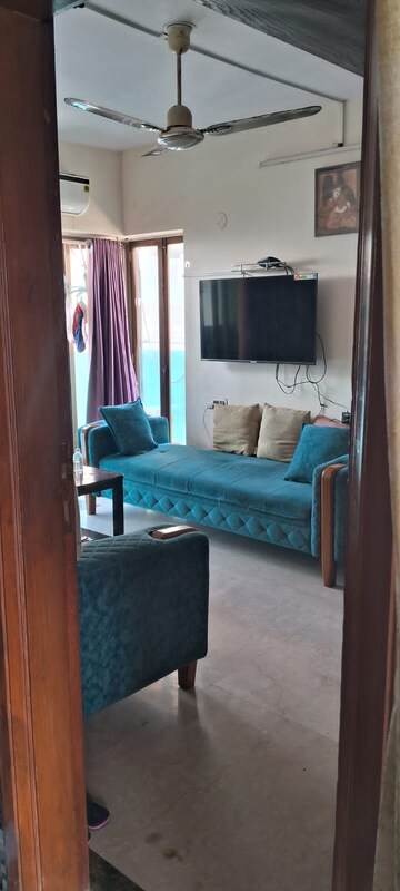 Bedroom in 4 BHK Apartment at Oberoi Realty Park View, Kandivali East – for Sale