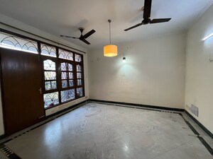 3.5 BHK Builder Floor For Rent in Sanskriti Apartments Gurgaon, Sector 44