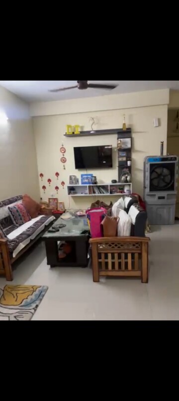 2 BHK Apartment For Rent in Pyramid Heights, Sector 85