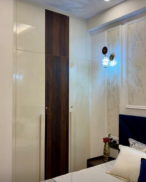 Bathroom in 3 BHK Builder Floor at Raj One Good Earth, Sector 71 – for Sale