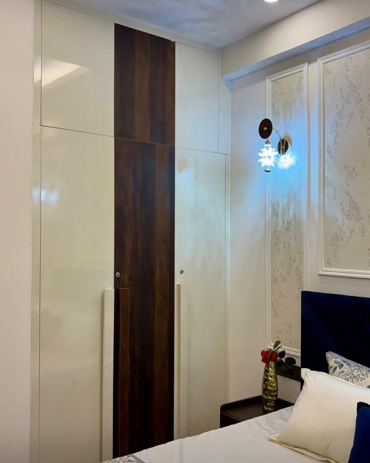 Bathroom, raj-one-good-earth 3 Bedroom 1620 Sq.Ft. Builder Floor In Sector 71 Gurgaon 9573772