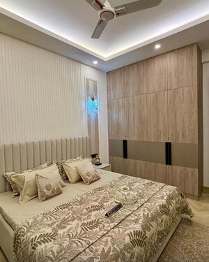 Bedroom in 3 BHK Builder Floor at Raj One Good Earth, Sector 71 – for Sale