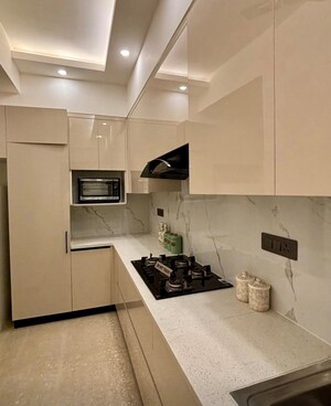 Master Bedroom in 3 BHK Builder Floor at Raj One Good Earth, Sector 71 – for Sale