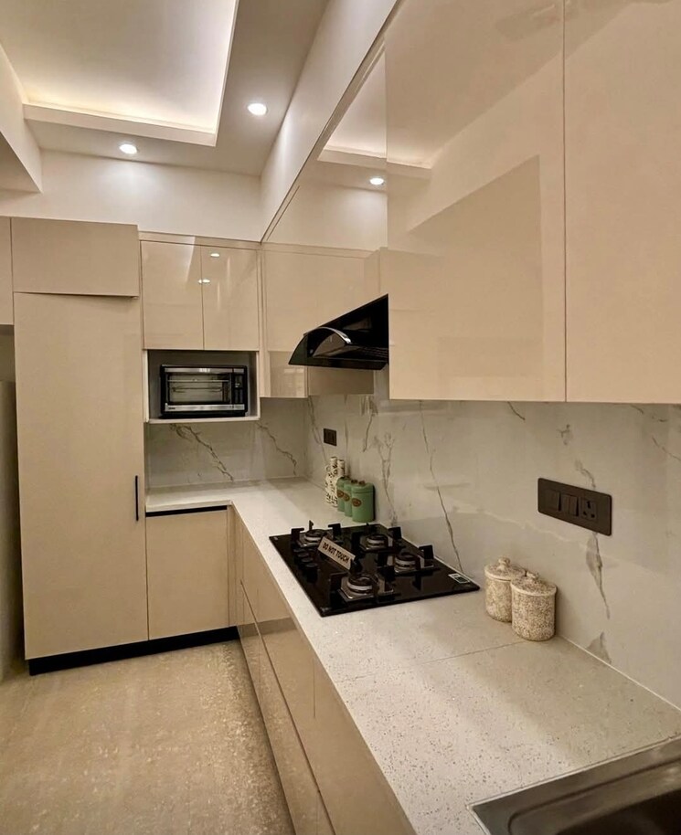 Master Bedroom, raj-one-good-earth 3 Bedroom 1620 Sq.Ft. Builder Floor In Sector 71 Gurgaon 9573772