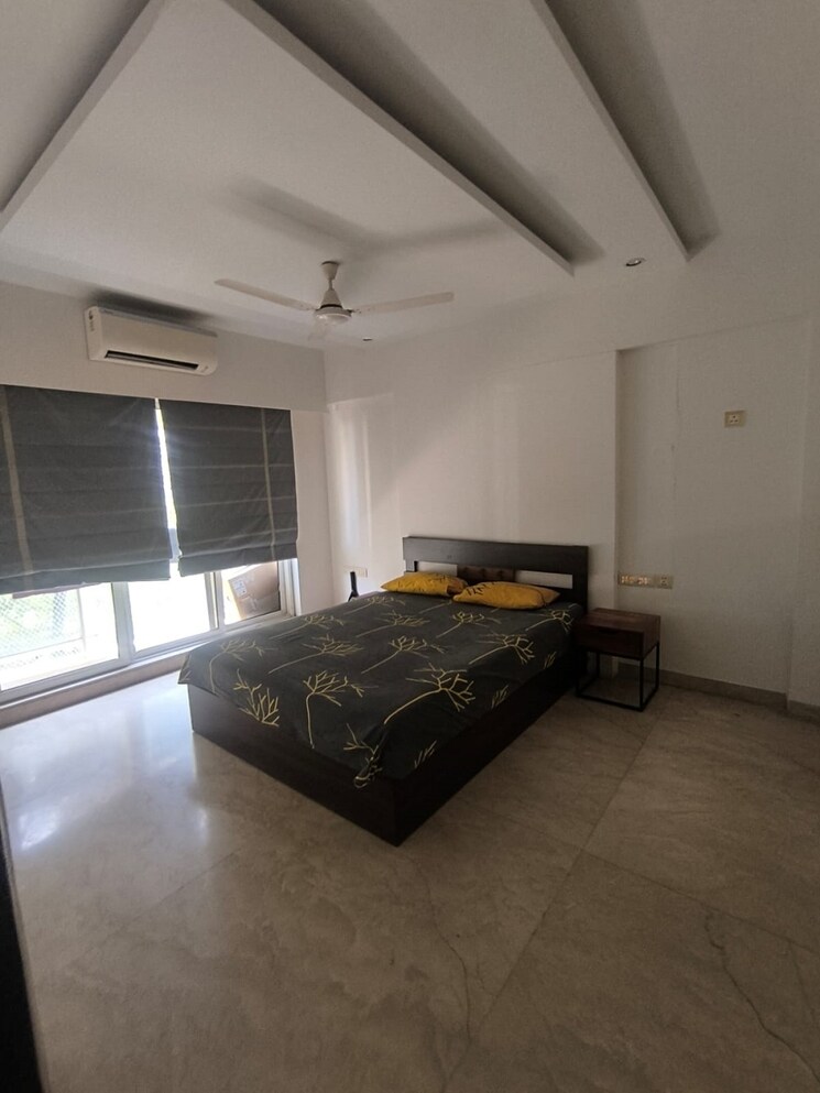 Bedroom, khar west 3 Bedroom 1100 Sq.Ft. Apartment In Khar West Mumbai 9573782