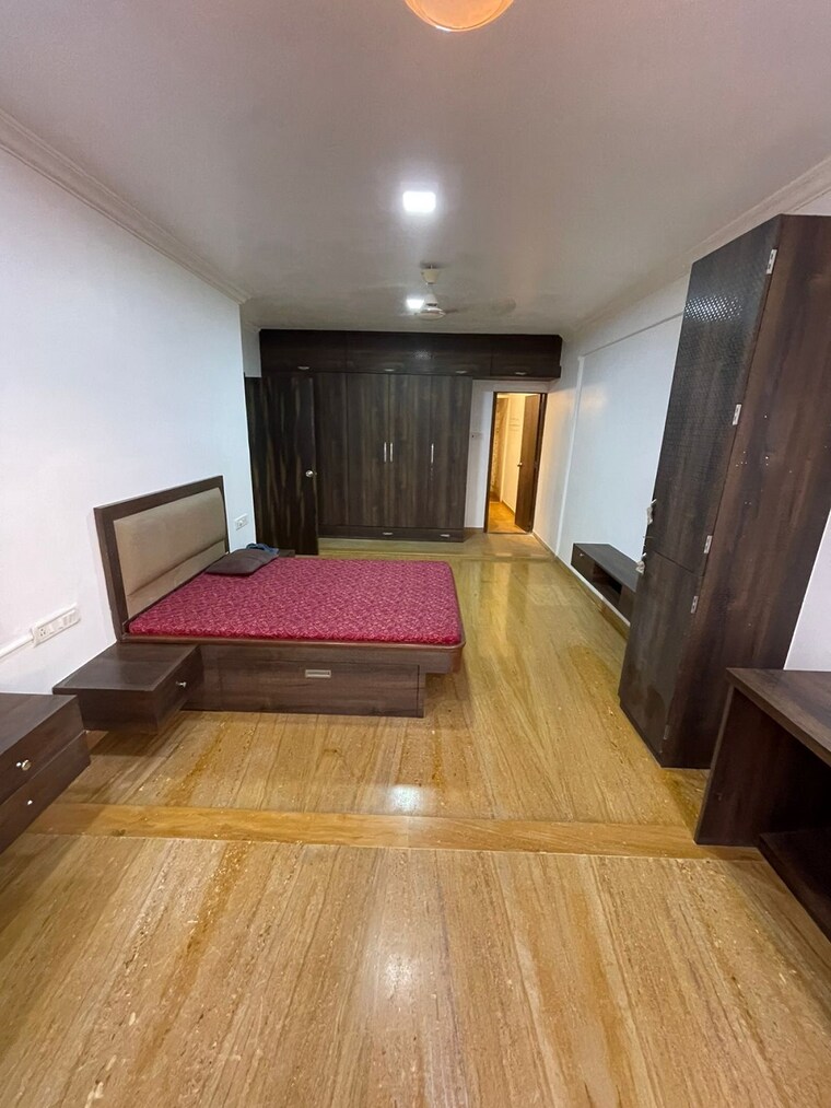 Bedroom, bandra west 4 Bedroom 1200 Sq.Ft. Apartment In Bandra West Mumbai 9573743