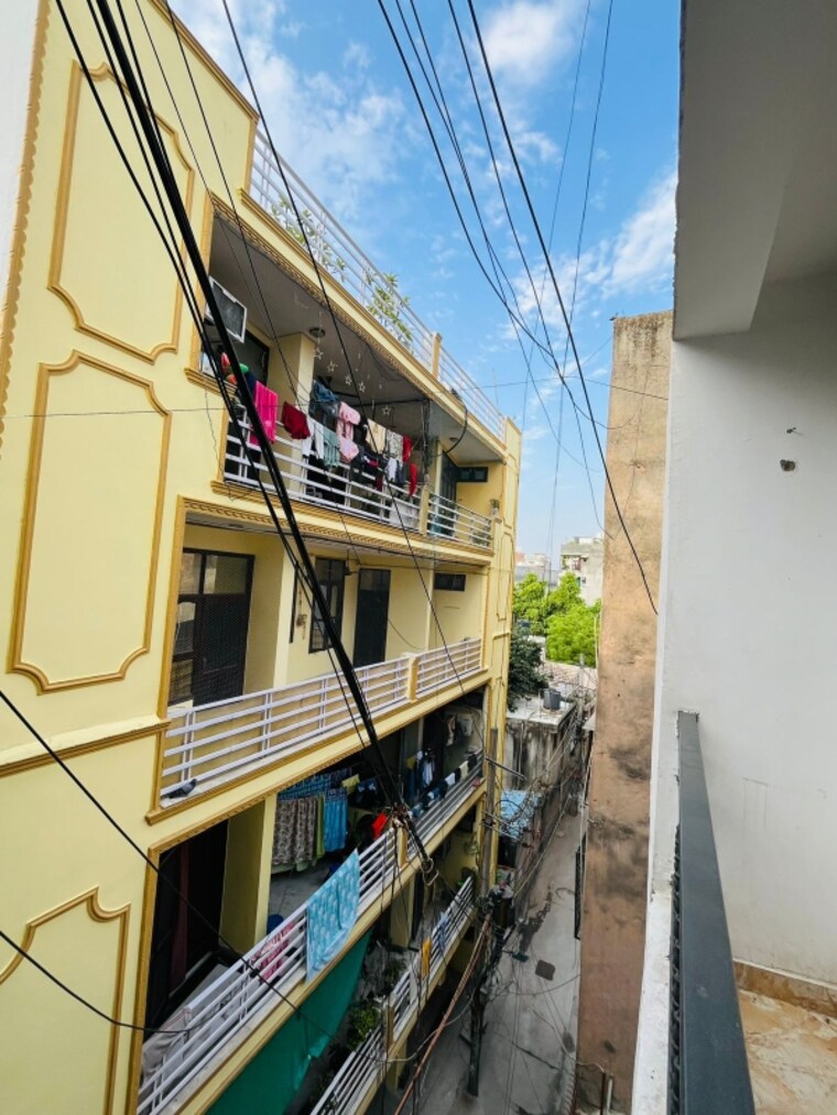 Exterior View, freedom fighters enclave 3 Bedroom 1100 Sq.Ft. Builder Floor In Freedom Fighters Enclave Delhi 9573751