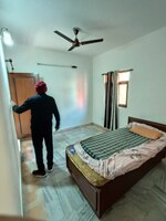 3 BHK + Pooja Room 1632 Sq.Ft. Builder Floor in Gyan Khand II