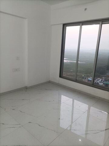 Room in 3 BHK Builder Floor at Gyan Khand ii – for Sale