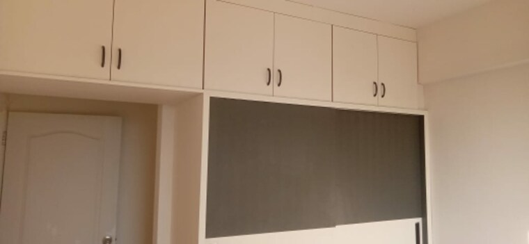 undefined, vaishnodevi circle 2 Bedroom 1240 Sq.Ft. Apartment In Vaishnodevi Circle Ahmedabad 9573930