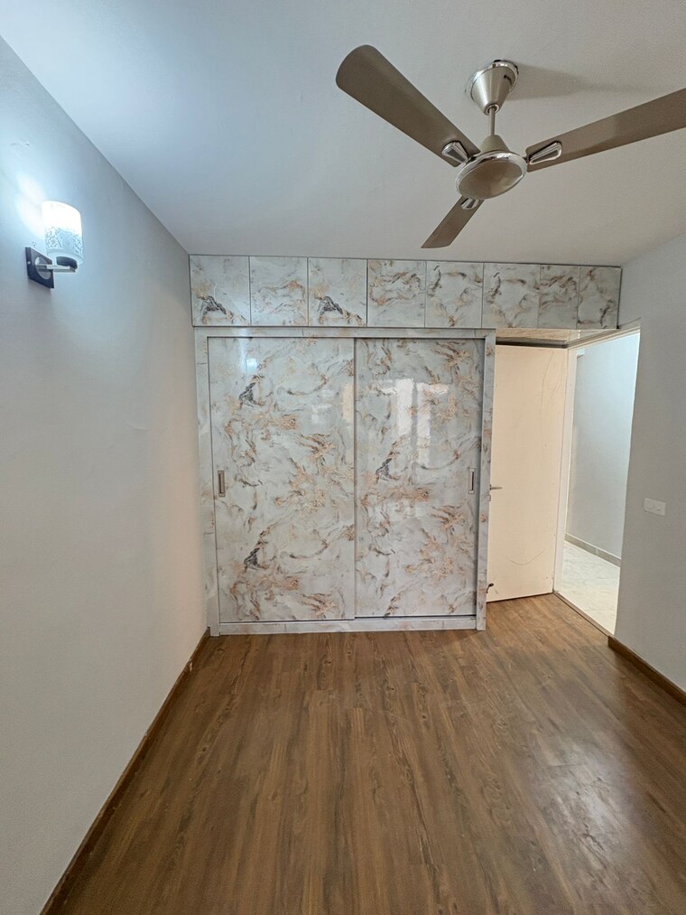 Room, hiranandani-delanna 2 Bedroom 698 Sq.Ft. Apartment In Ghodbunder Road Thane 9573913