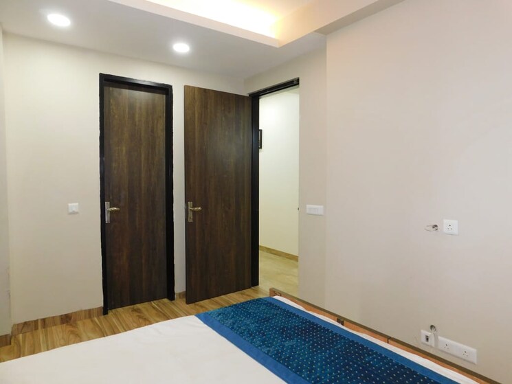 Bedroom, vidhi-apartment-ip-extension 3 Bedroom 200 Sq.Yd. Builder Floor In Ip Extension Delhi 9573938