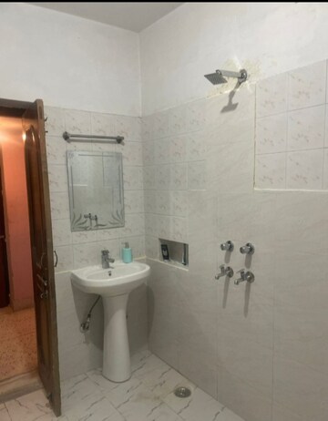  1 BHK Villa at Vikas Nagar – for Rent