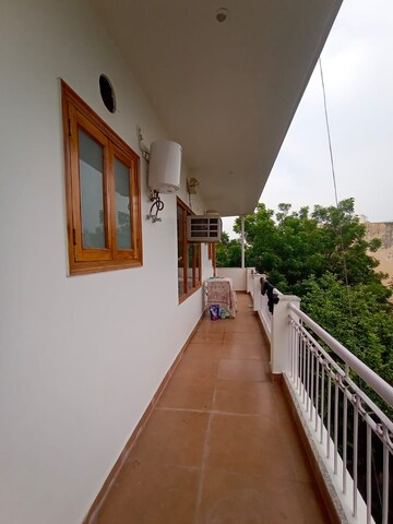 Balcony in 2.5 BHK Builder Floor at Sector 21 – for Rent