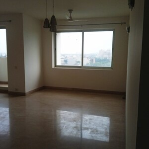 Room in 4 BHK Apartment at Bestech Park View Spa Next, Sector 67 – for Rent
