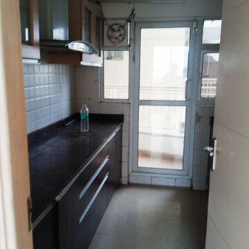 Kitchen in 4 BHK Apartment at Bestech Park View Spa Next, Sector 67 – for Rent