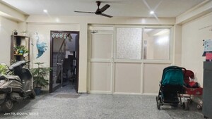 Room in 3 BHK Builder Floor at Vidhi Apartment IP Extension, Ip Extension – for Rent