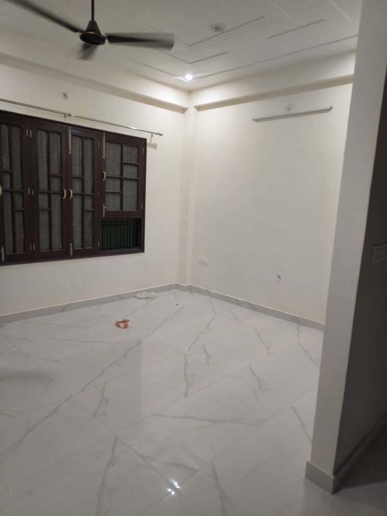 Room, gomti nagar 2 Bedroom 1250 Sq.Ft. Independent House In Gomti Nagar Lucknow 9574051