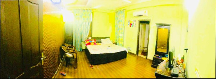 Living Room, dlf-atria 3 Bedroom 317 Sq.Yd. Builder Floor In Dlf Phase ii Gurgaon 9574081