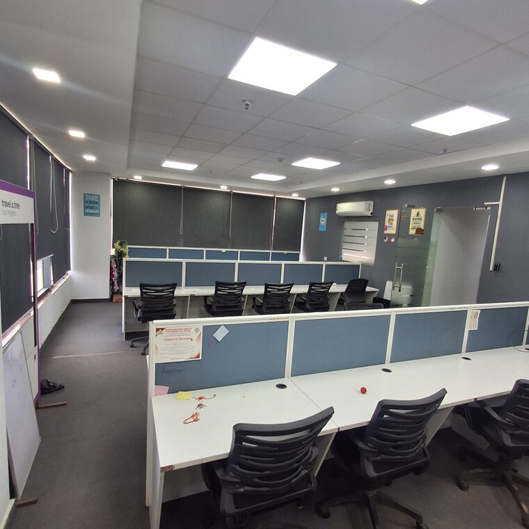 Team Area, sector 74 a Commercial Office Space 1800 Sq.Ft. In Sector 74 A Mohali 9574109