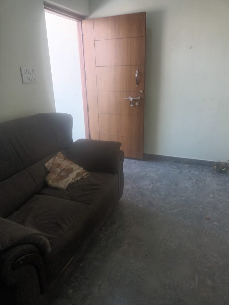 Living Room, yelahanka new town 1 Bedroom 430 Sq.Ft. Apartment In Yelahanka New Town Bangalore 9574150