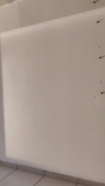 Room in  Office Space at Ratnanjali Solitaire, Satellite – for Rent